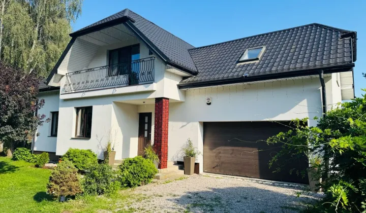 dom wolnostojący, 6 pokoi Osowiec, ul. Truskawkowa