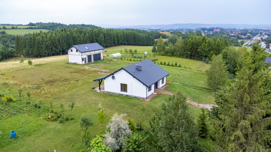 dom wolnostojący, 4 pokoje Besko, ul. Górska. Zdjęcie 18