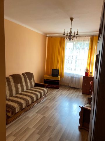 Mieszkanie 2-pokojowe Chmielnik, ul. Piastów. Zdjęcie 1