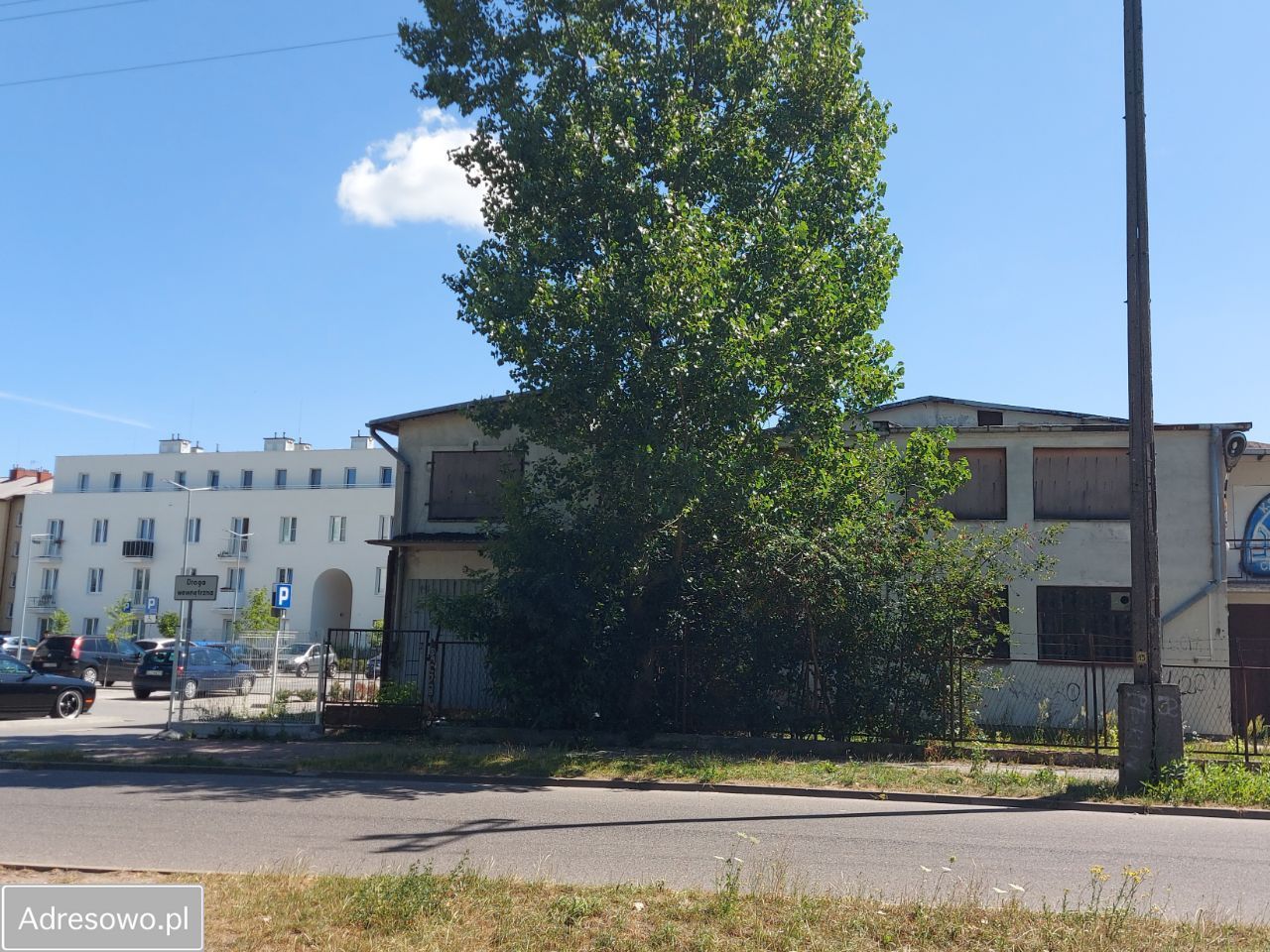 Lokal Łowicz, ul. gen. Brygady Stanisława Grzmot-Skotnickiego. Zdjęcie 3