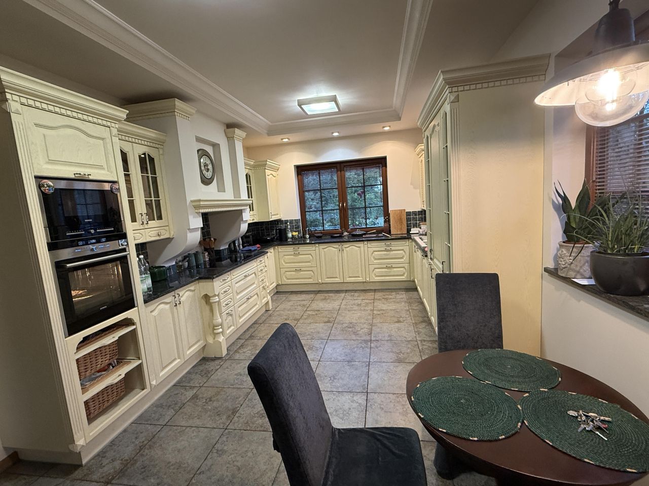 dom wolnostojący, 5 pokoi Koczargi Stare. Zdjęcie 11