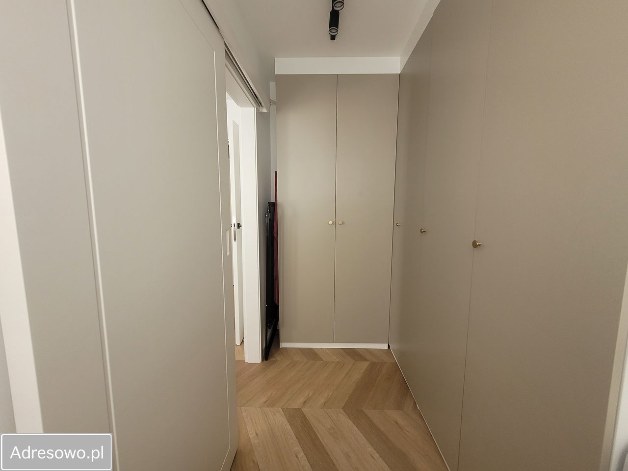 Mieszkanie 2-pokojowe Warszawa Saska Kępa, ul. Międzynarodowa. Zdjęcie 13