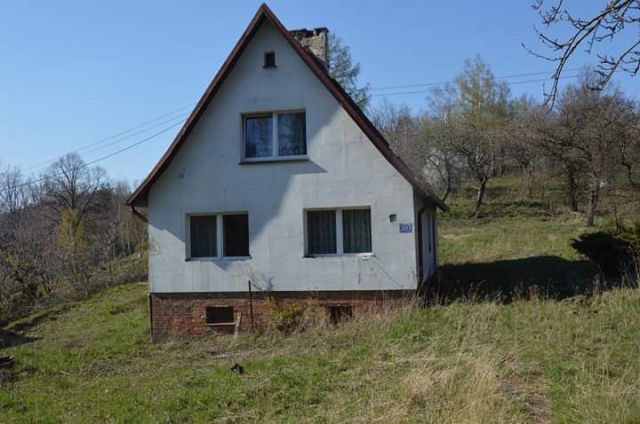 dom wolnostojący Wałbrzych Poniatów, ul. Jodłowa. Zdjęcie 1