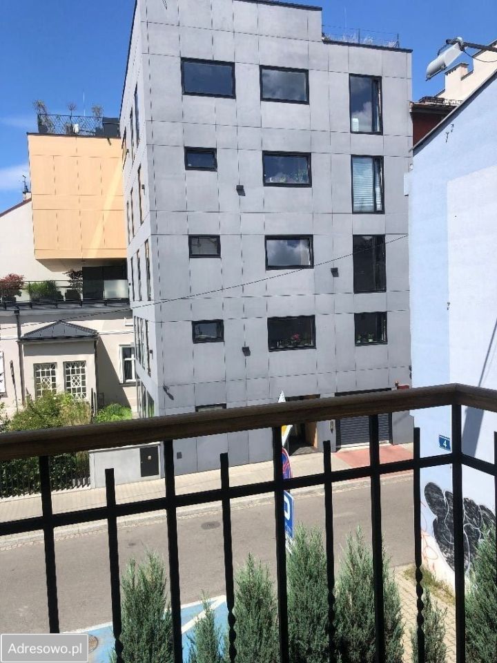 Mieszkanie 3-pokojowe Kraków Dębniki, ul. Kazimierza Pułaskiego. Zdjęcie 2