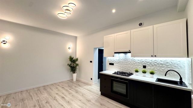 Mieszkanie 3-pokojowe Kielce, ul. Wojska Polskiego. Zdjęcie 1