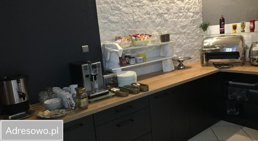 Hotel/pensjonat Tomaszów Mazowiecki, ul. Dzieci Polskich. Zdjęcie 6