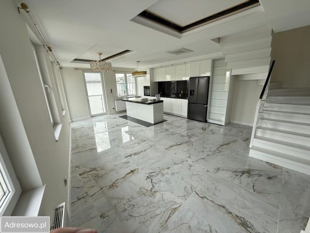 Mieszkanie 4-pokojowe Wrocław Psie Pole, ul. Cynamonowa. Zdjęcie 1