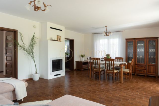 bliźniak, 15 pokoi Dębogórze. Zdjęcie 5