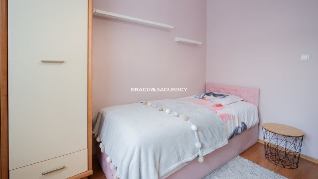 Mieszkanie 3-pokojowe Kraków Nowa Huta, os. Teatralne. Zdjęcie 4