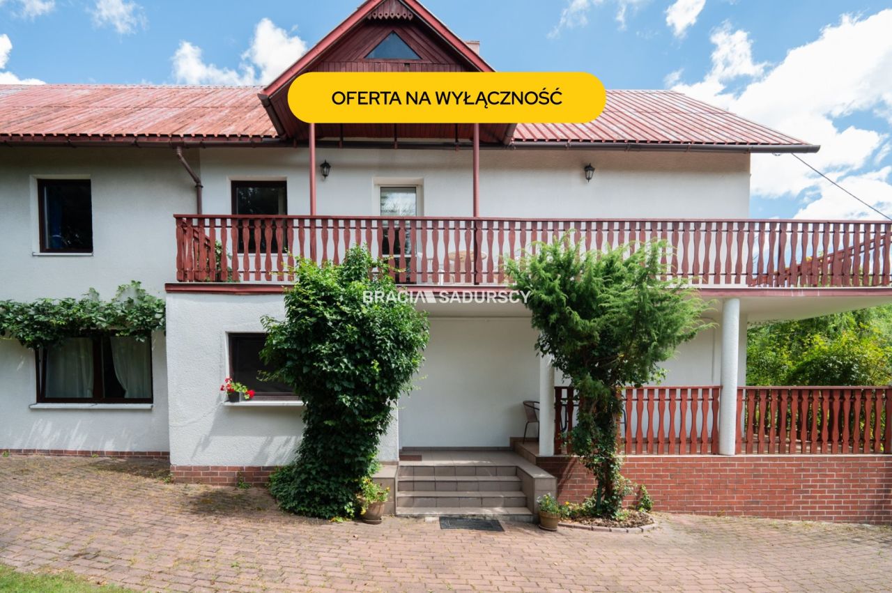 dom wolnostojący, 10 pokoi Łazy. Zdjęcie 1