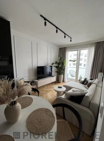 Mieszkanie 3-pokojowe Warszawa Ursus, ul. Herbu Oksza. Zdjęcie 1