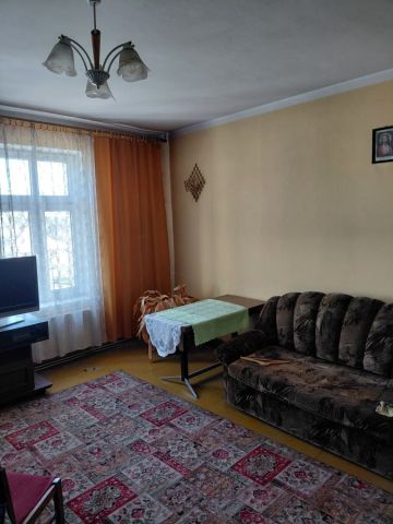Mieszkanie 4-pokojowe Mieroszów. Zdjęcie 1