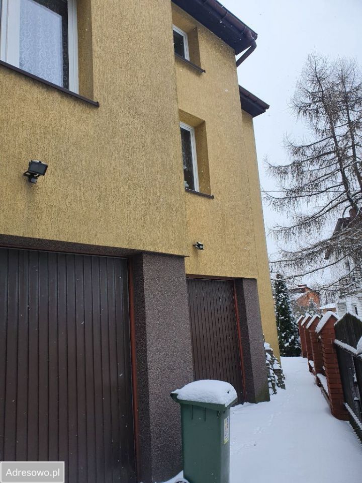 dom wolnostojący, 12 pokoi Zawiercie, ul. Kombatantów. Zdjęcie 2