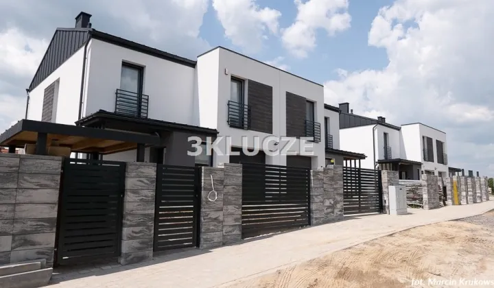 bliźniak, 5 pokoi Jakubowice Konińskie, ul. Kasztanowa