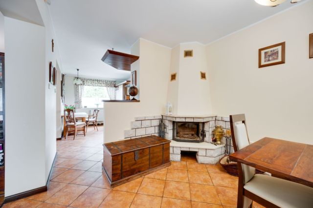 dom wolnostojący, 6 pokoi Rumia, ul. Kwiatowa. Zdjęcie 6