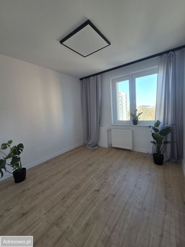 Mieszkanie 3-pokojowe Będzin, ul. 9 Maja. Zdjęcie 2