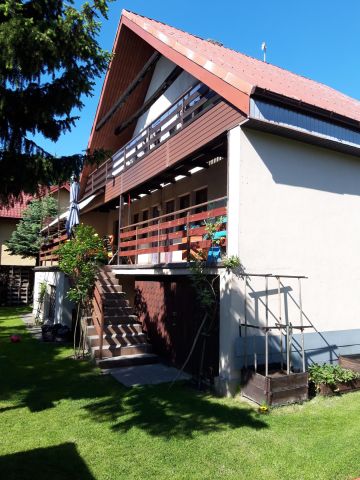 dom wolnostojący, 7 pokoi Opacz-Kolonia. Zdjęcie 1