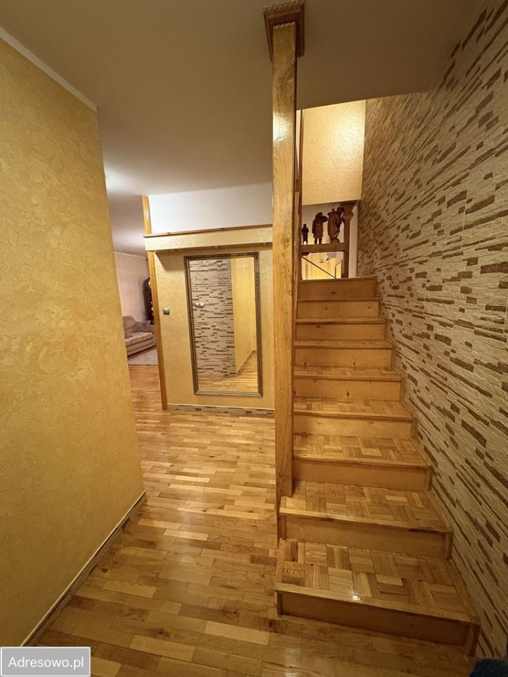 dom szeregowy, 5 pokoi Bełchatów, os. Dolnośląskie. Zdjęcie 7