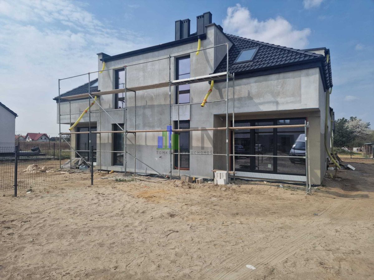 bliźniak, 4 pokoje Wojnowice. Zdjęcie 3