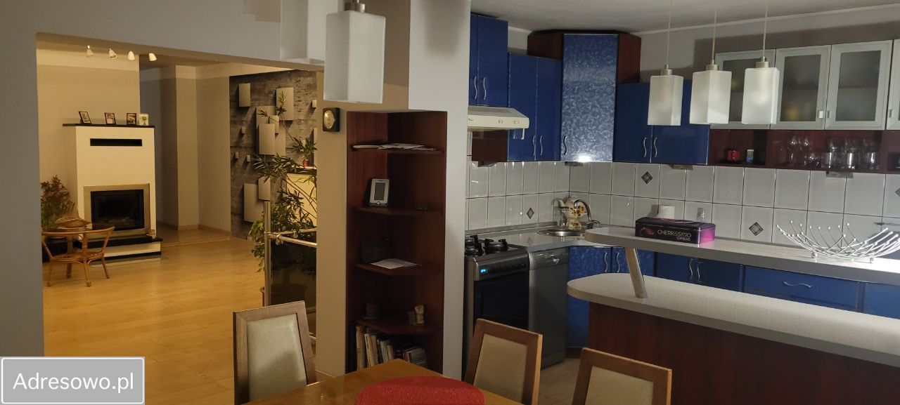 dom wolnostojący, 9 pokoi Radzionków, ul. Cypriana Kamila Norwida. Zdjęcie 6