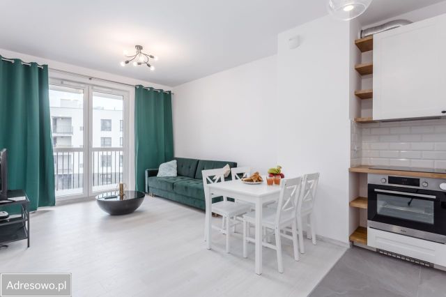 Mieszkanie 2-pokojowe Warszawa Wyczółki, ul. Złoty Potok. Zdjęcie 1