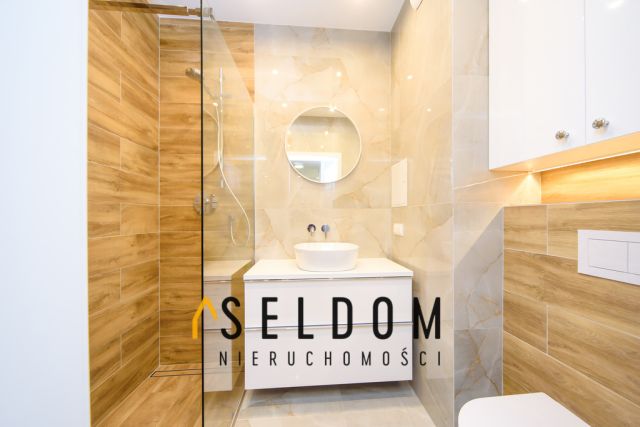 Mieszkanie 2-pokojowe Wrocław, ul. Komuny Paryskiej. Zdjęcie 4