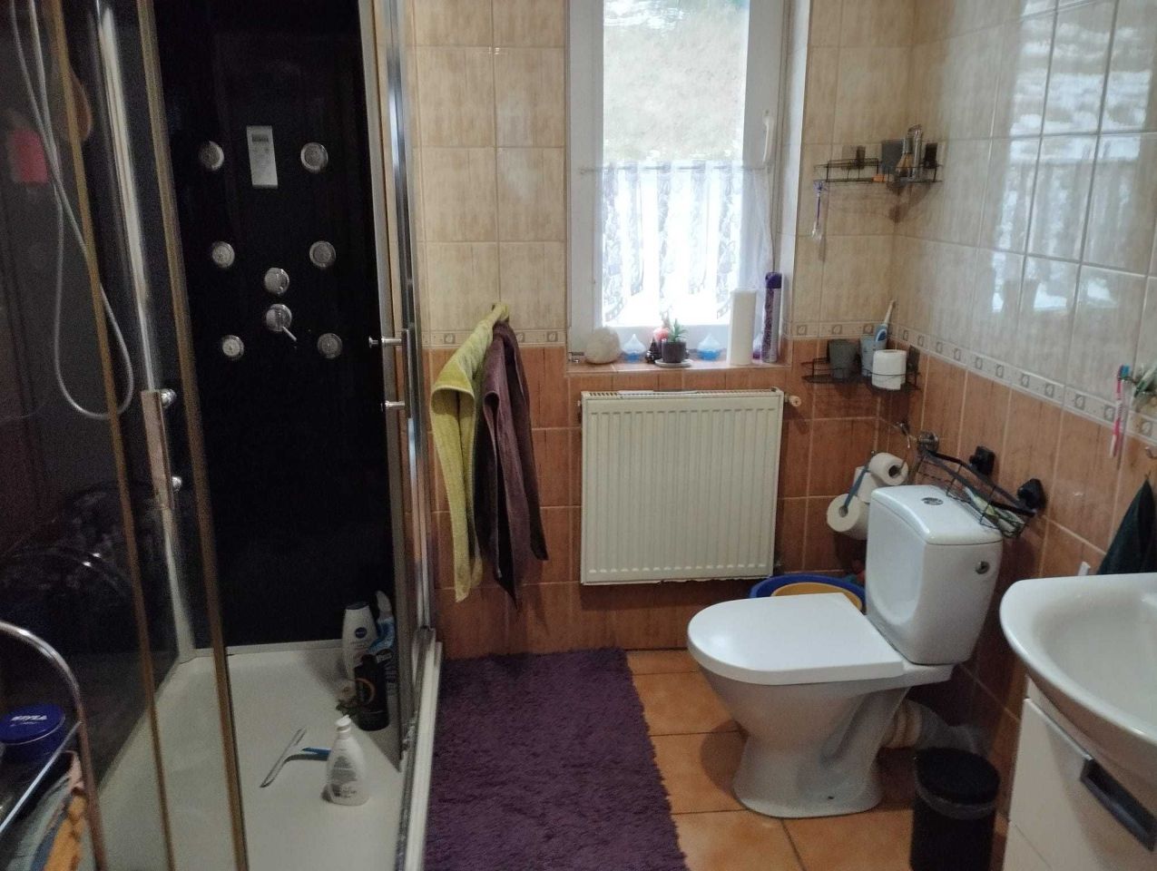 dom wolnostojący, 3 pokoje Nowa Ruda. Zdjęcie 6