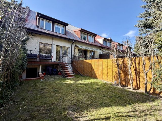 dom szeregowy, 5 pokoi Warszawa Mokotów, ul. Pod Kopcem. Zdjęcie 1