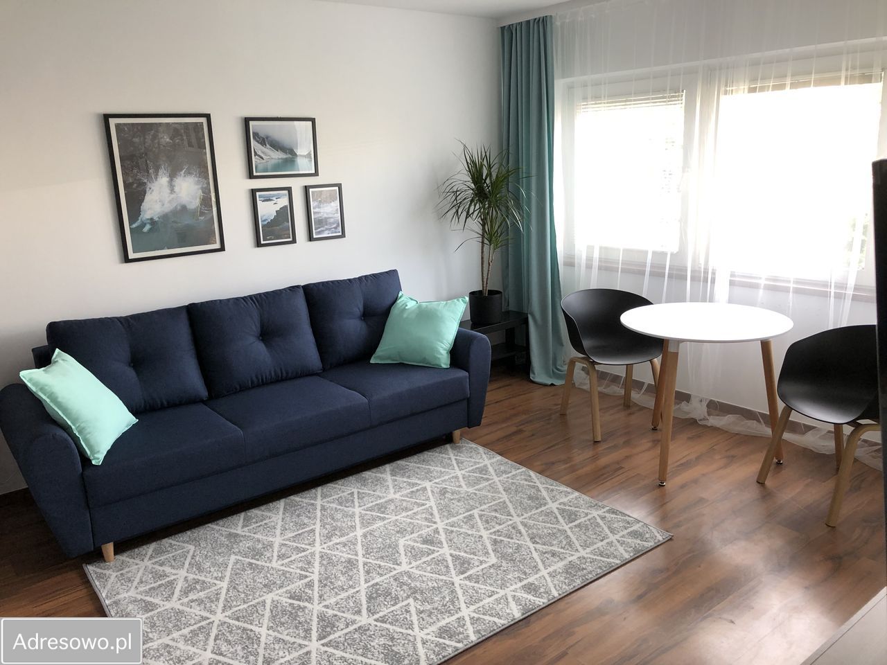 Mieszkanie 2-pokojowe Warszawa Okęcie, ul. Strubiczów. Zdjęcie 1