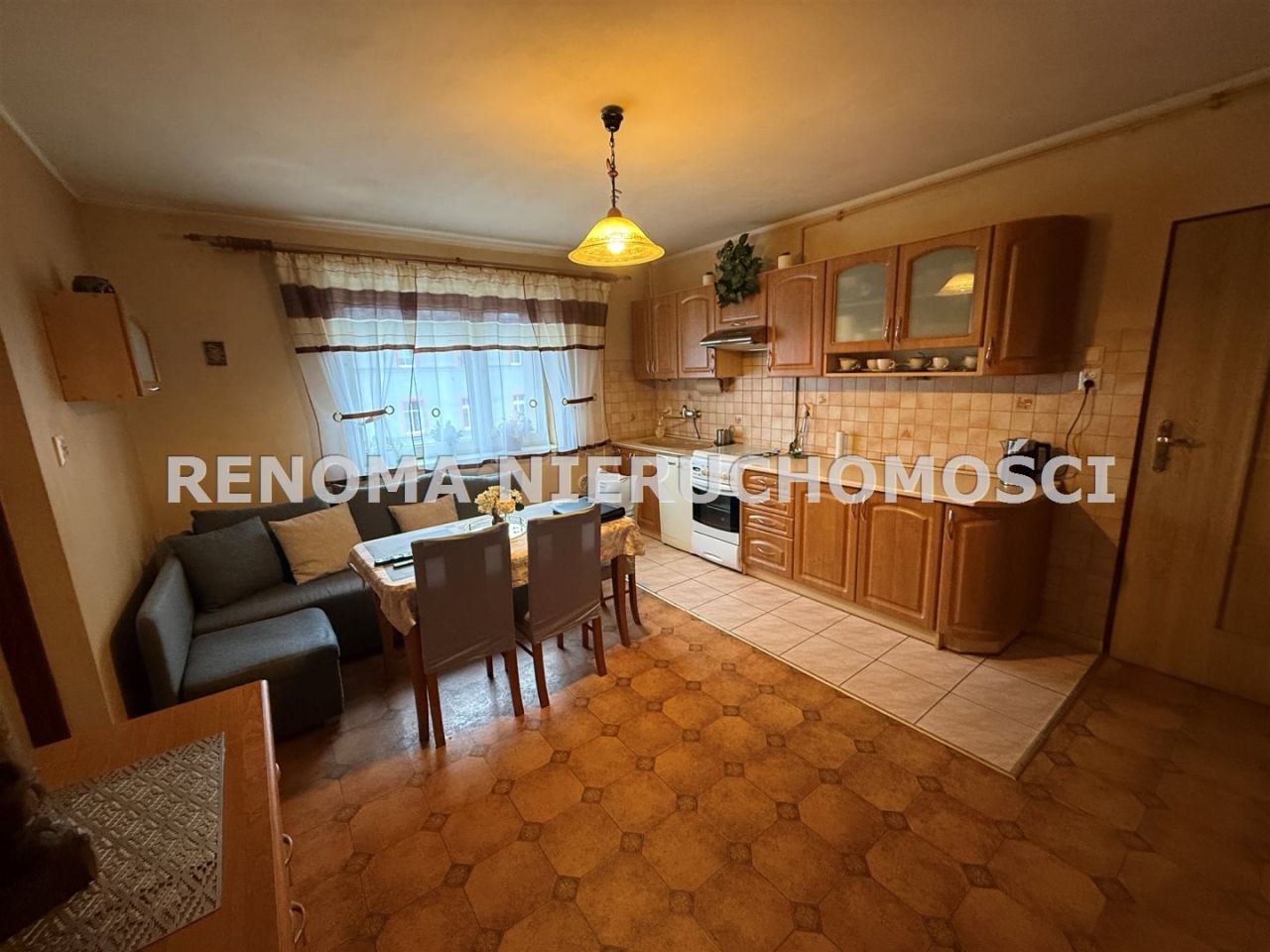 Mieszkanie 2-pokojowe Wałbrzych Sobięcin. Zdjęcie 4