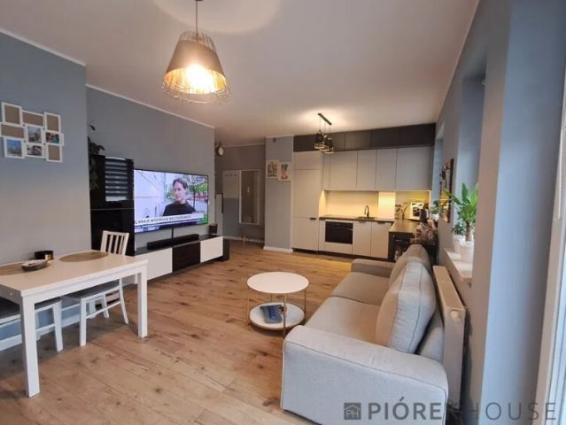 Mieszkanie 3-pokojowe Warszawa Wesoła, ul. Szklarniowa. Zdjęcie 2