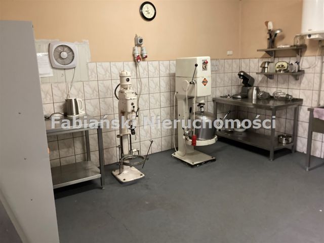 Hala/magazyn Lubiechowo. Zdjęcie 16