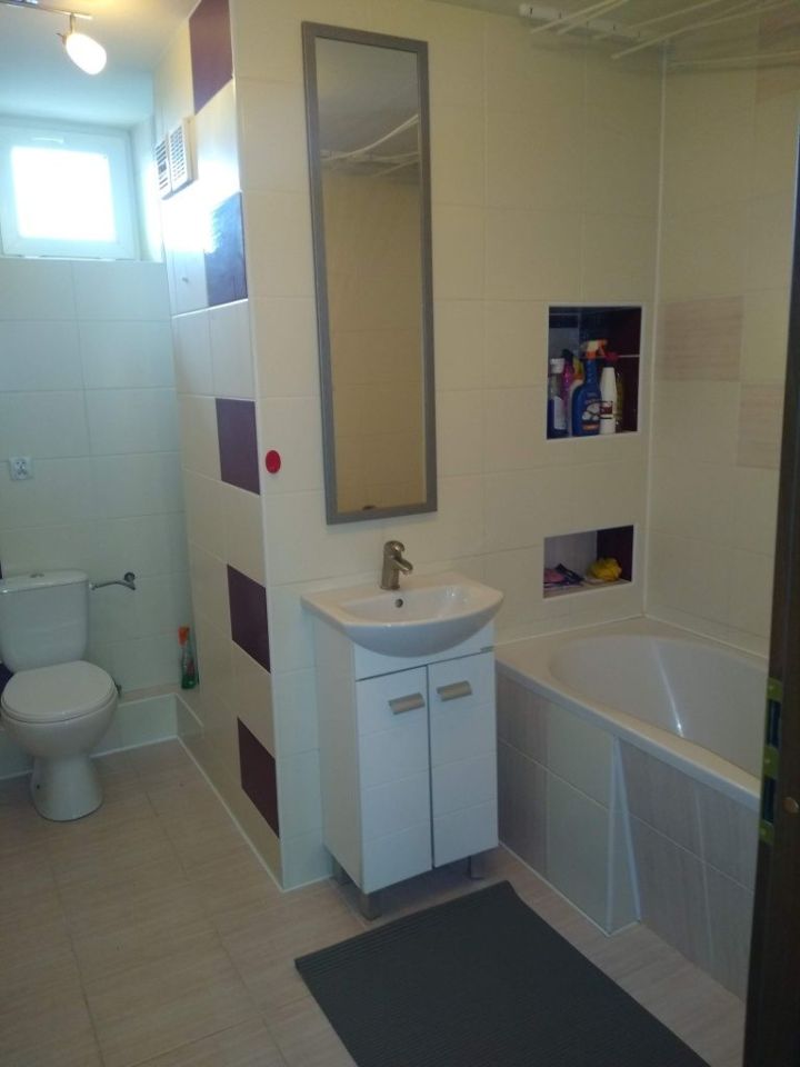 Mieszkanie 3-pokojowe Starachowice, ul. Piotra Wysockiego. Zdjęcie 2