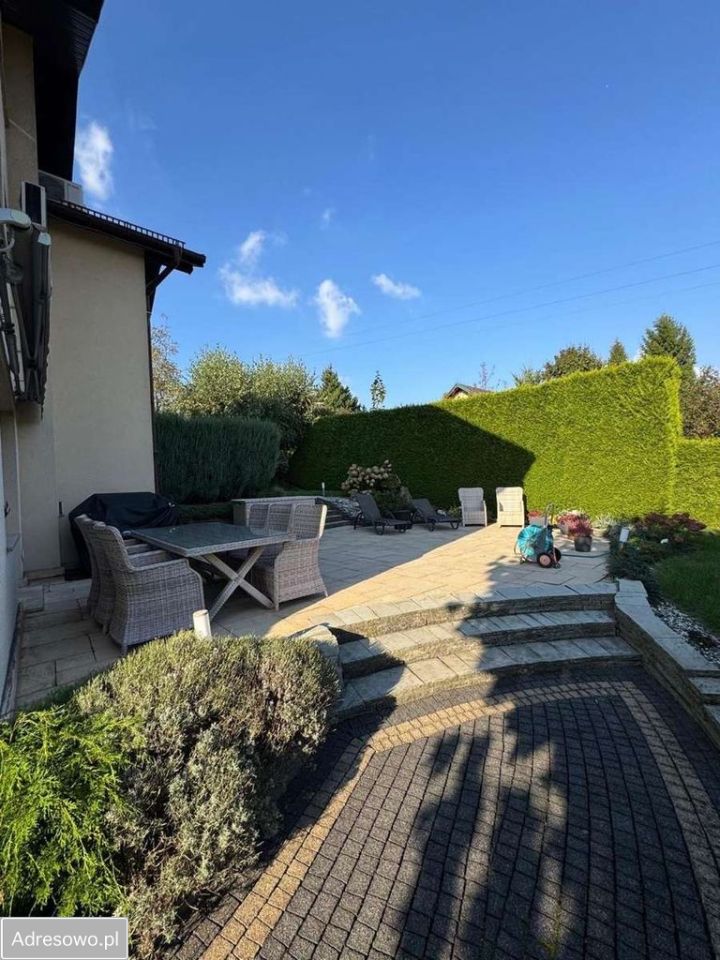 dom wolnostojący, 9 pokoi Bielsko-Biała Stare Bielsko, ul. Hutnicza. Zdjęcie 8