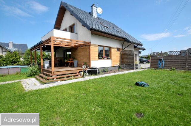 dom wolnostojący, 6 pokoi Kołobrzeg, ul. Marsa. Zdjęcie 1