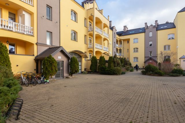 Mieszkanie 5-pokojowe Warszawa Ursynów, ul. Makolągwy. Zdjęcie 1