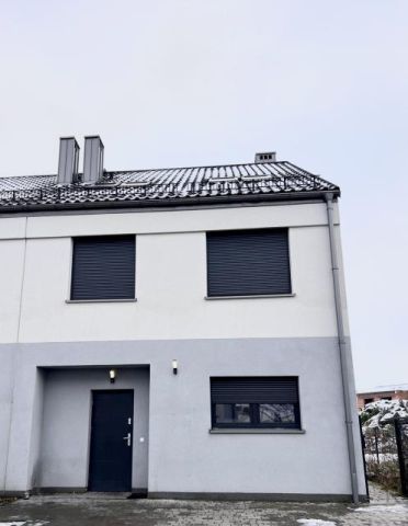 bliźniak, 5 pokoi Domasław, ul. Cynamonowa. Zdjęcie 3