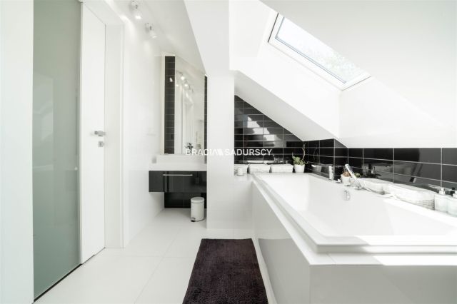 dom wolnostojący, 4 pokoje Kraków Podgórze Duchackie, ul. Wyżynna. Zdjęcie 28