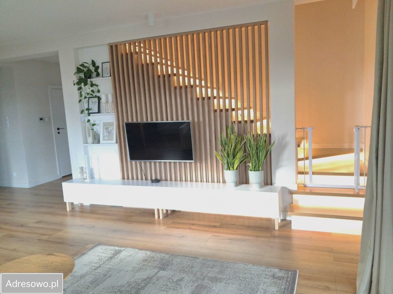 dom wolnostojący, 5 pokoi Konarzyce, ul. Złota. Zdjęcie 2