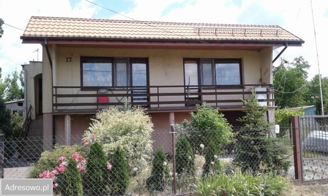 dom wolnostojący, 6 pokoi Płock, ul. Powiśle. Zdjęcie 1