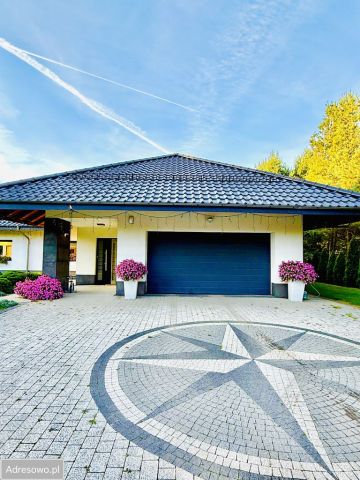 dom wolnostojący, 6 pokoi Łosino, ul. Nad Słupią. Zdjęcie 1