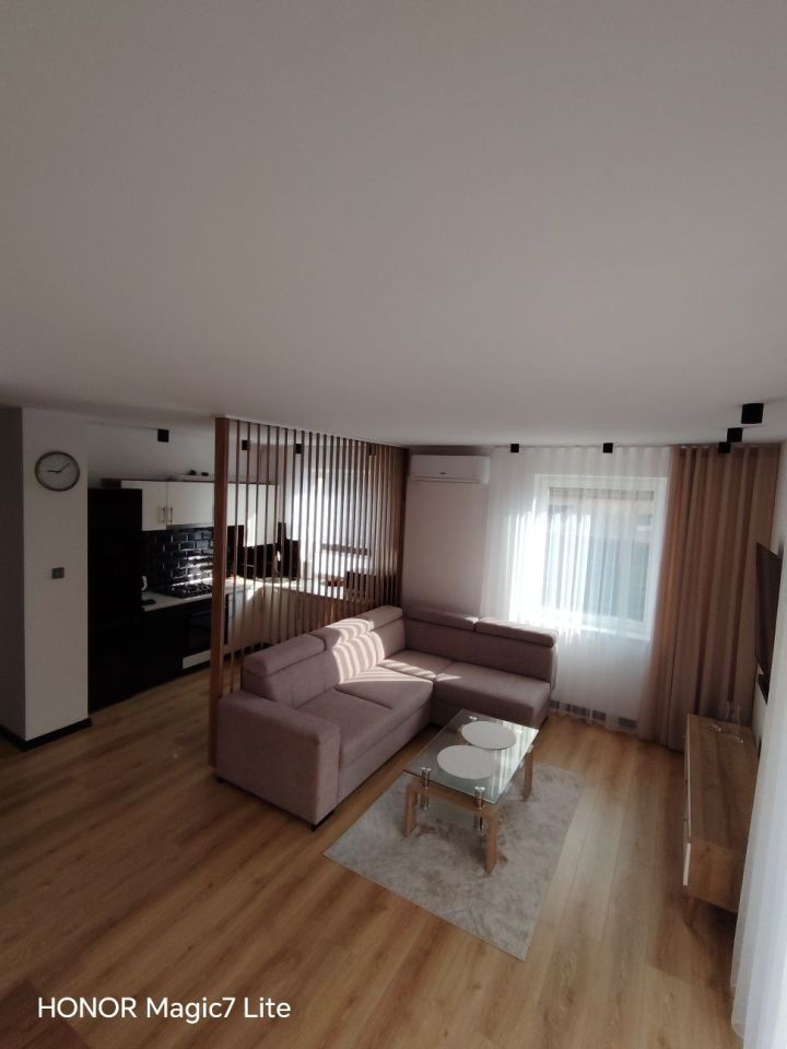 Mieszkanie 2-pokojowe Suchy Dwór. Zdjęcie 1