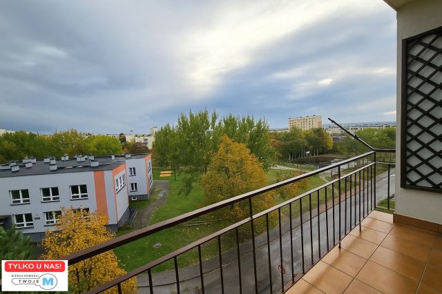 Mieszkanie 3-pokojowe Kielce Uroczysko. Zdjęcie 1