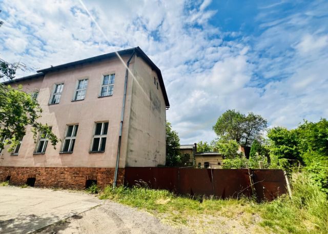 kamienica, 30 pokoi Osieczna. Zdjęcie 1