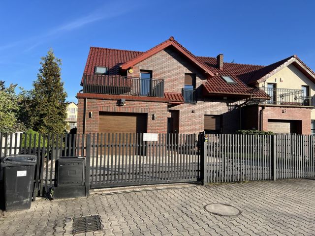 dom szeregowy Lubin, ul. Stary Lubin. Zdjęcie 1