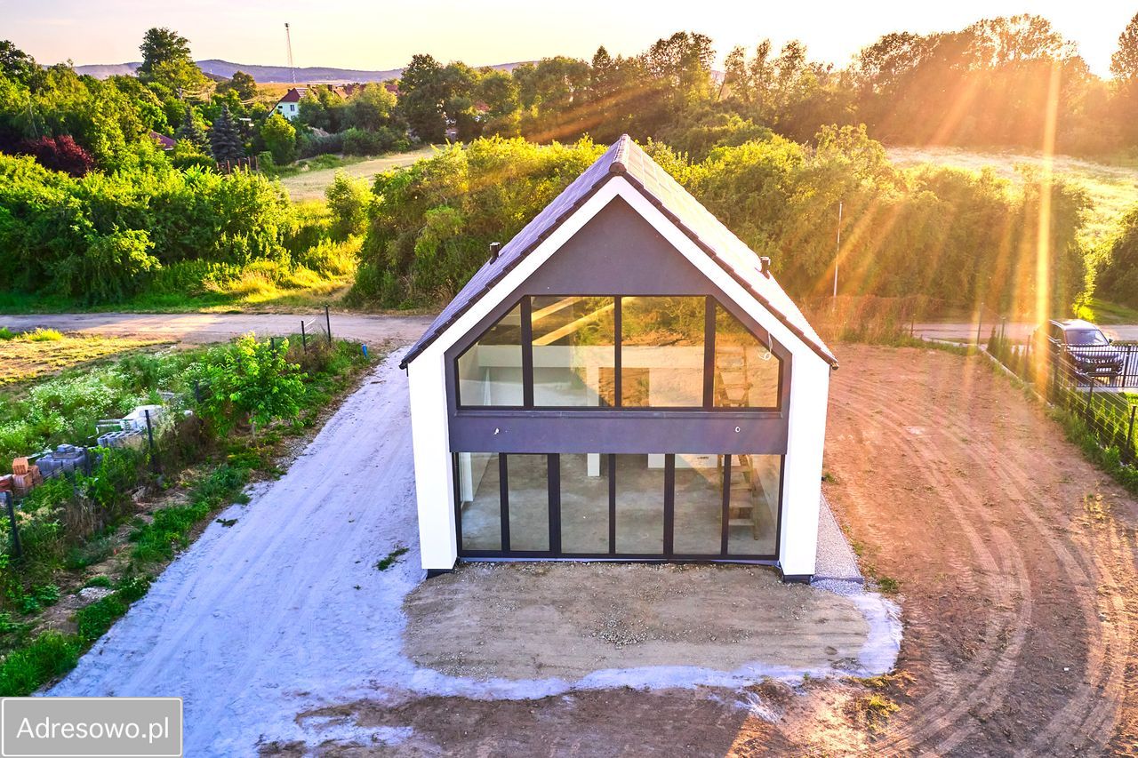 dom wolnostojący, 5 pokoi Czernica. Zdjęcie 16