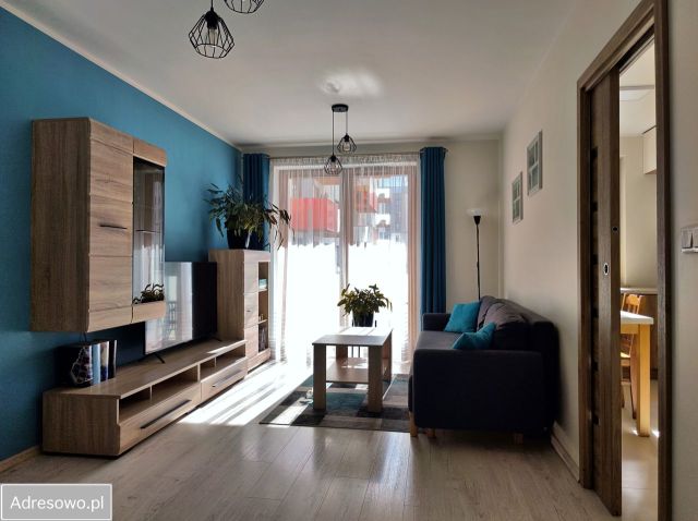 Mieszkanie 3-pokojowe Kraków Czyżyny, ul. Galicyjska. Zdjęcie 1