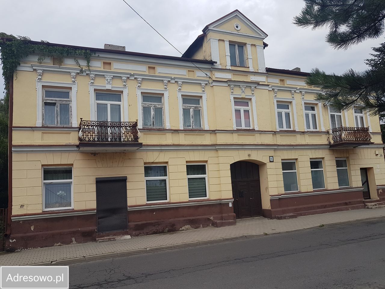 kamienica, 10 pokoi Brzeziny. Zdjęcie 1