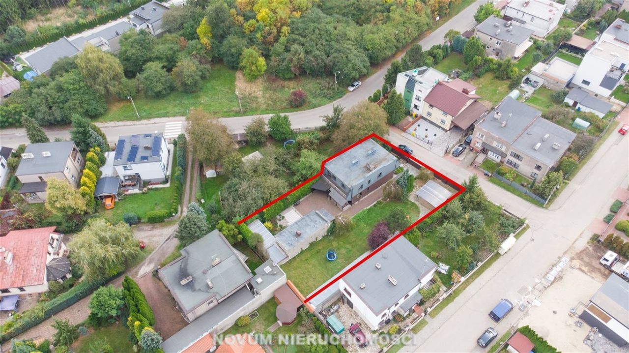 dom wolnostojący, 6 pokoi Tarnowskie Góry. Zdjęcie 6