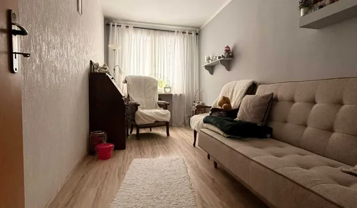 Mieszkanie 3-pokojowe Pionki